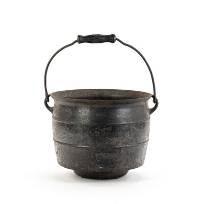 Antique Cast Iron Cauldron/Pot