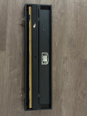 Unidentified object resembling a wooden box