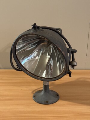Marine Pedestal Searchlight