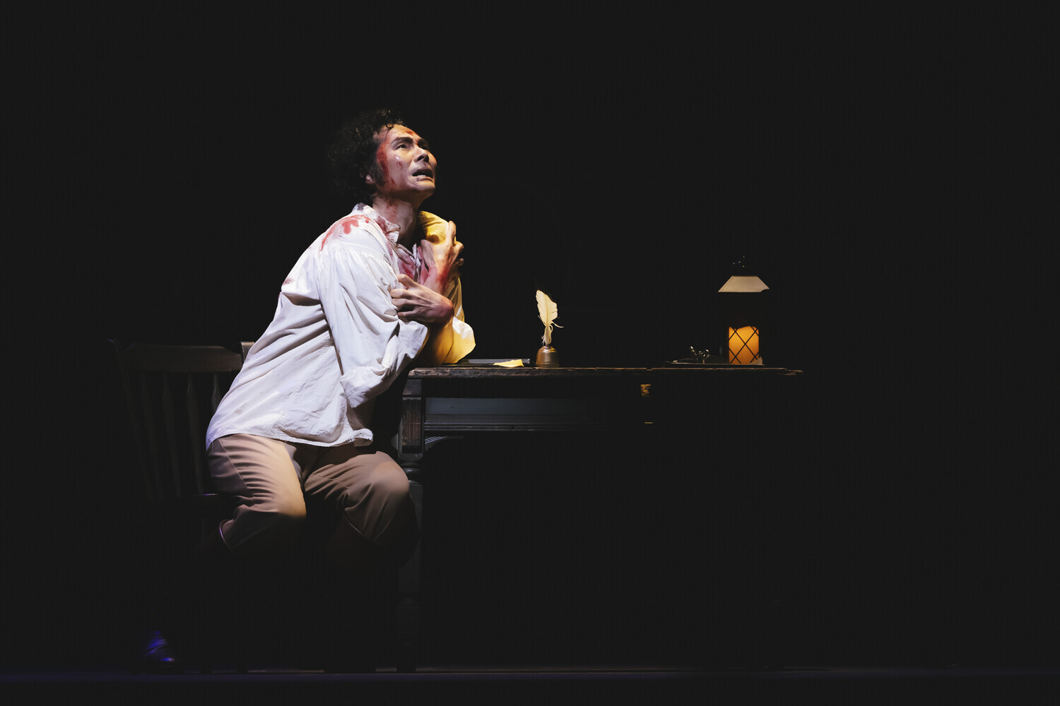 Yonghoon Lee as Mario Cavaradossi