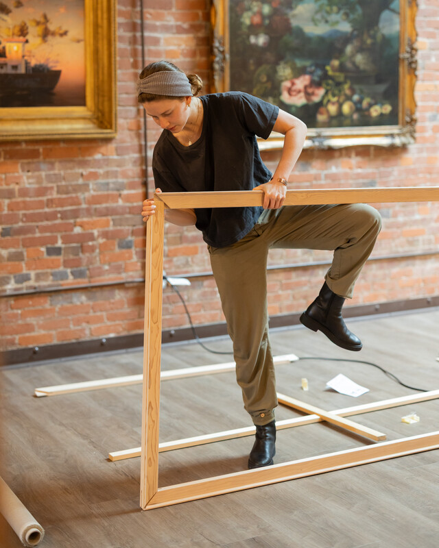 Studio post by Emma Garay, photo 2 of 2