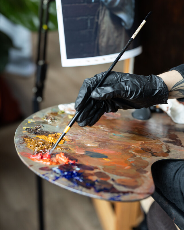 Studio post by Agustina Forest, photo 2 of 3