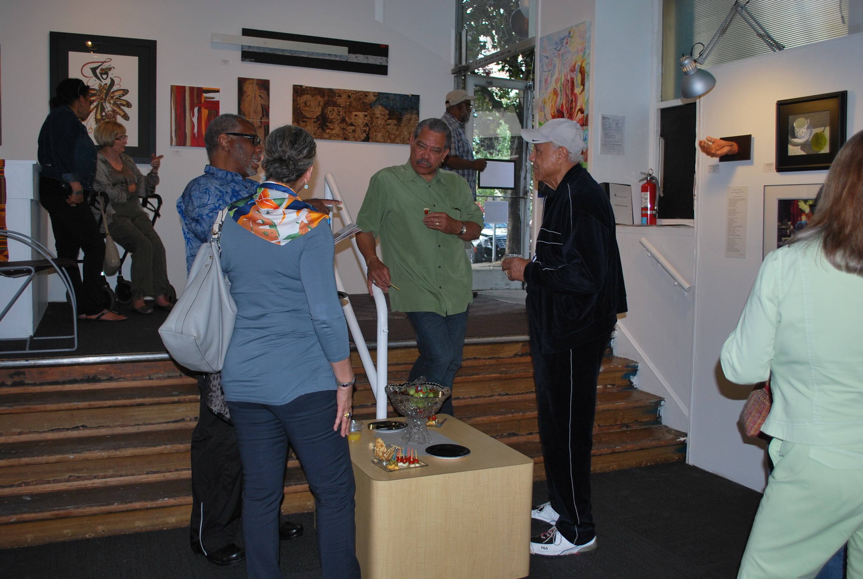 Gallery Onyx in its Belltown location, circa 2015. PHOTO COURTESY OF ONYX FINE ARTS COLLECTIVE.