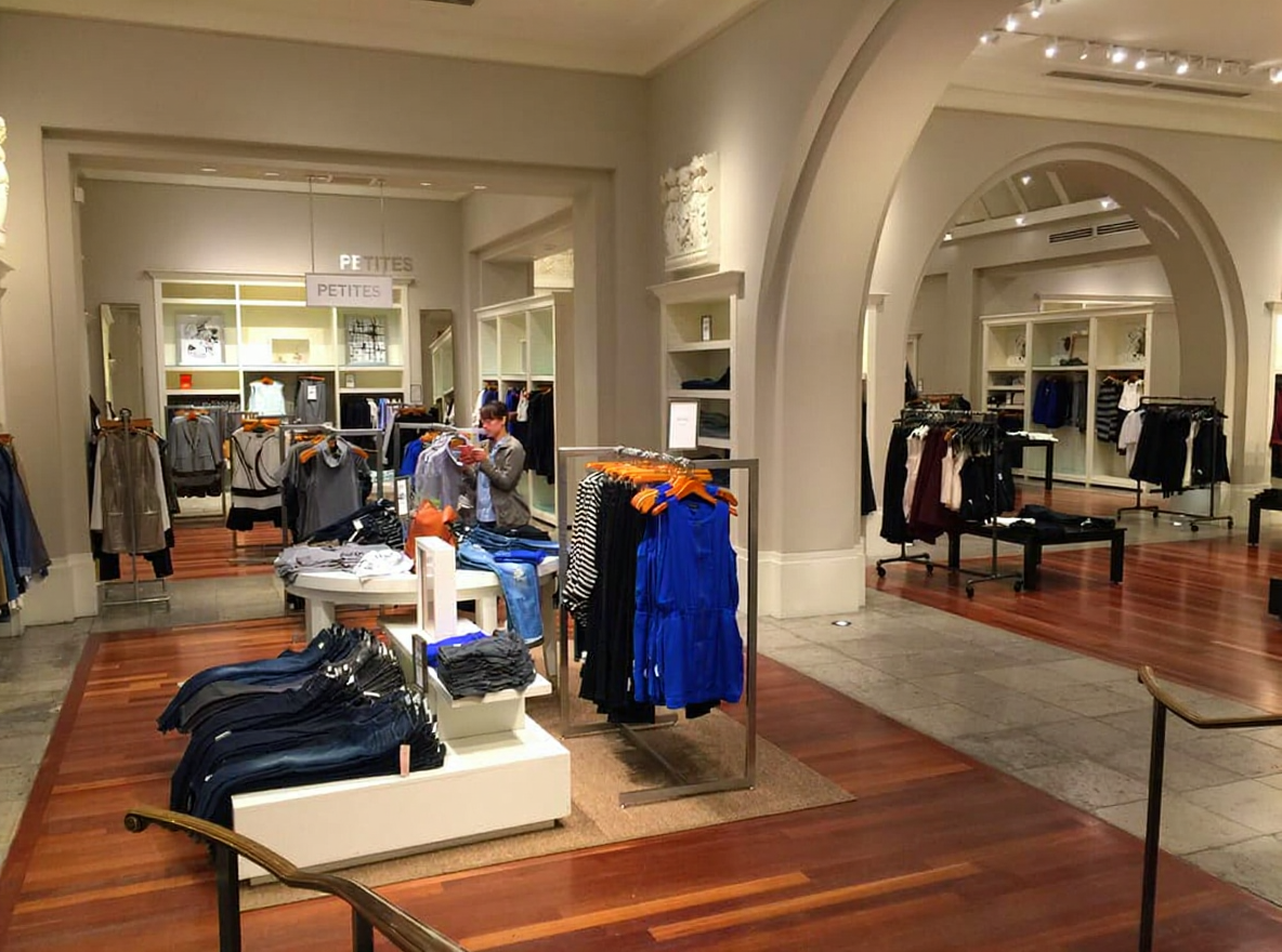 banana republic interior