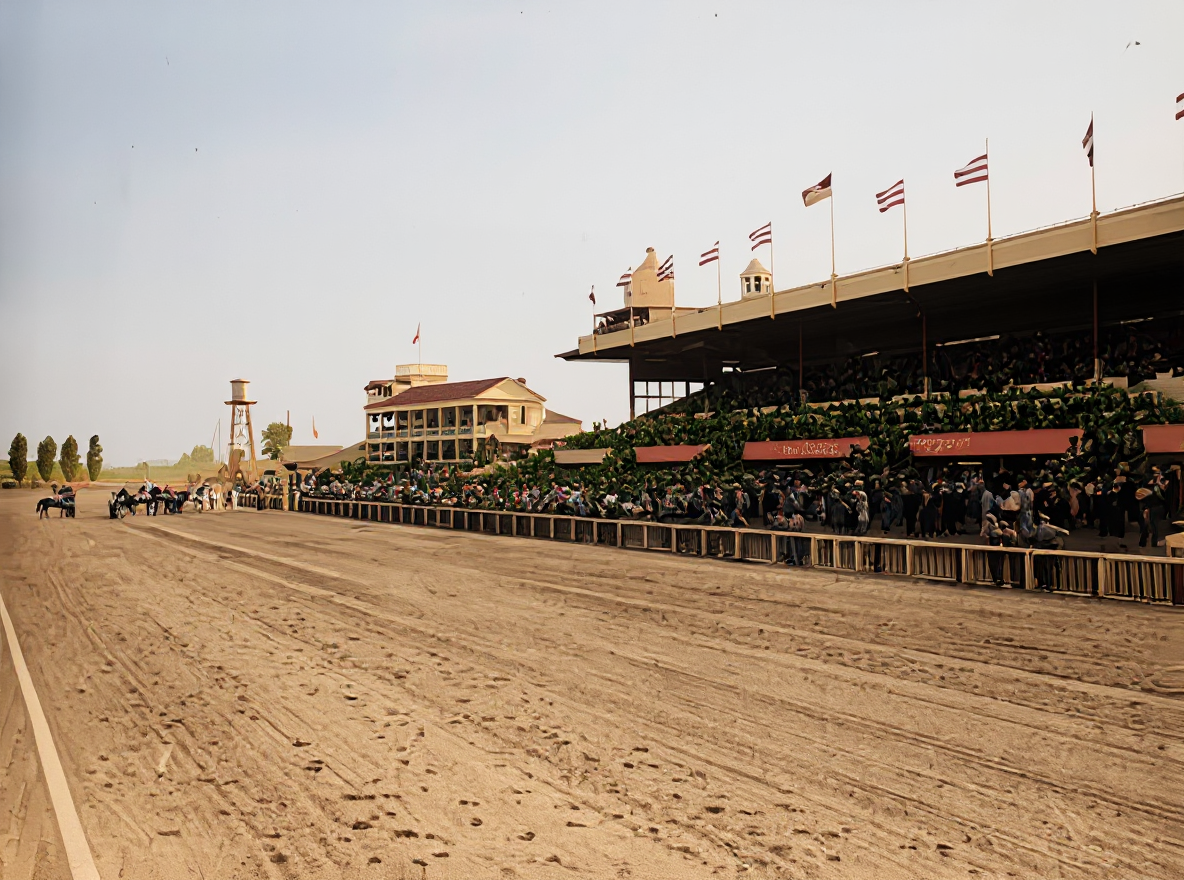 Longacres Racetrack Grandstand on Race Day