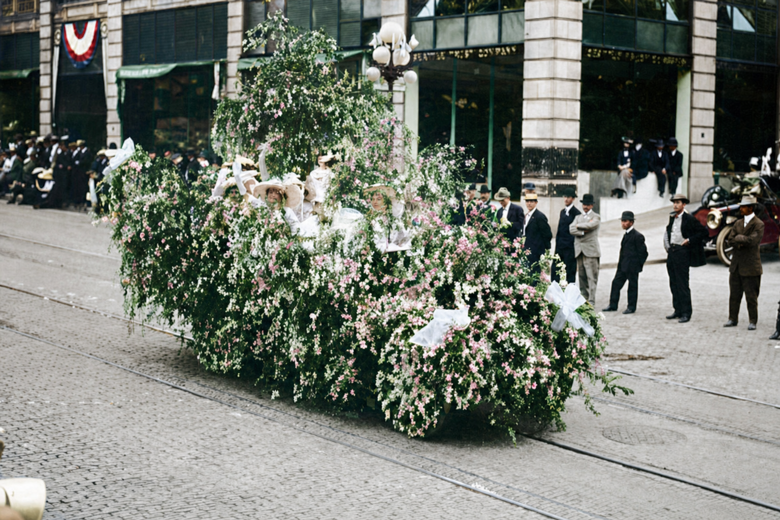 Flower-covered float in the Golden Potlatch Parade, 1912